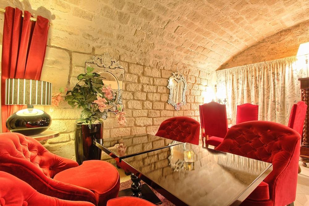Des Marronniers Hotel París